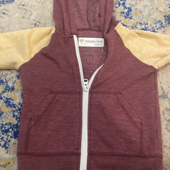 Tucker + Tate zip up sweatshirt - Picture 3 of 3